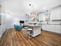 The Heart of TC 2BDR Condo Unit 115