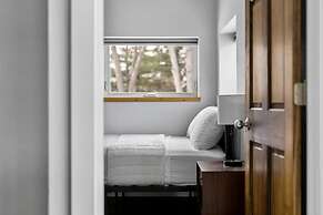 4BDR Retreat Downtown & East Bay 3191