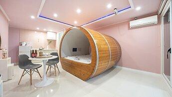 Gyeongju Nunkoip Pension