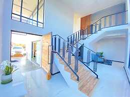 Luxurious Mangethe Suite - 2206