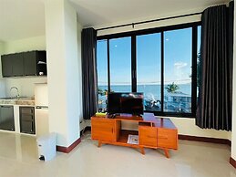 Triple O Phala Beach