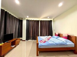 Triple O Phala Beach