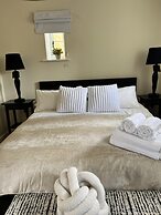 Immaculate 1-bed Cottage in Moreton in Marsh