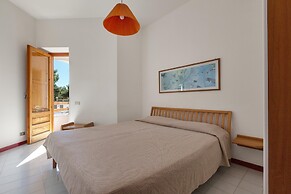 3736 Appartamento Fiorita by Barbarhouse