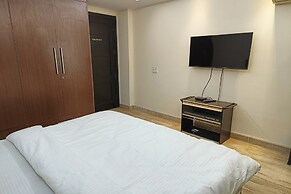 Greenleaf Apartment And Suites, Greater Kailash 1