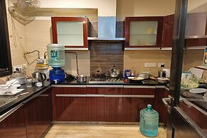 Greenleaf Apartment And Suites, Greater Kailash 1