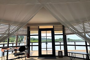 Kiki Beach Resort, Batam