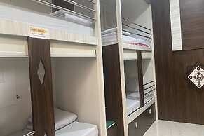 Gb 2 Backpacker Borobudur