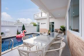 Platinum Pool Villa