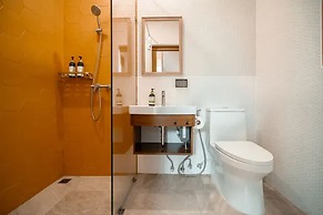 Taryn Tara Cafe And Stay