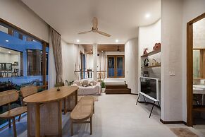 Taryn Tara Cafe And Stay