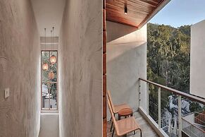 Taryn Tara Cafe And Stay