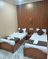 HOTEL RIZ VARANASI