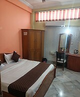 HOTEL RIZ VARANASI