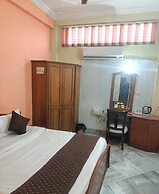 HOTEL RIZ VARANASI