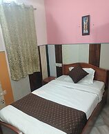 HOTEL RIZ VARANASI