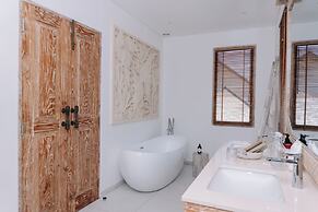 Eliana Resort And Spa