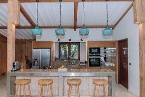 Eliana Resort And Spa