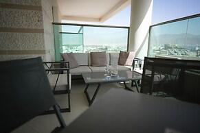 Red Sea View Apartment by Sea N' Rent