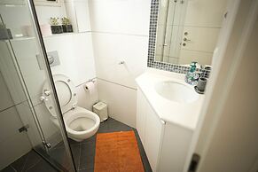 Red Sea View Apartment by Sea N' Rent