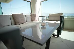 Red Sea View Apartment by Sea N' Rent