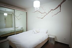 Red Sea View Apartment by Sea N' Rent