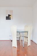 Well Located 2BD Flat 20 Mins to Tower Bridge!