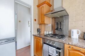 Well Located 2BD Flat 20 Mins to Tower Bridge!