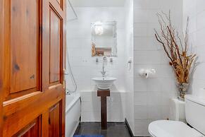 Well Located 2BD Flat 20 Mins to Tower Bridge!