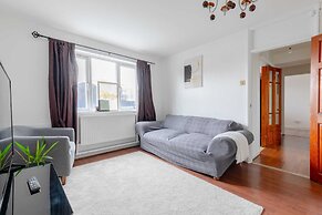 Well Located 2BD Flat 20 Mins to Tower Bridge!