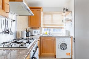 Well Located 2BD Flat 20 Mins to Tower Bridge!