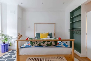 Central & Charmingly Curated 1BD Wifi Fulham