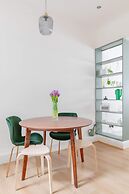 Central & Charmingly Curated 1BD Wifi Fulham