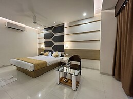 Hotel Grand Darshan Vadodara