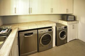 Sandy Feet Langebaan 8-sleeper