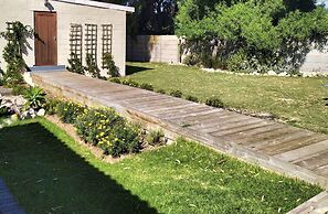 Sandy Feet Langebaan 8-sleeper