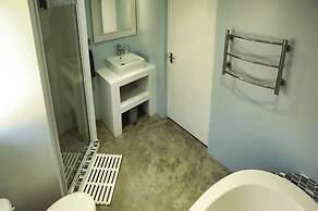 Sandy Feet Langebaan 8-sleeper