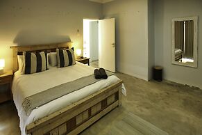 Sandy Feet Langebaan 8-sleeper