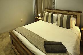 Sandy Feet Langebaan 8-sleeper