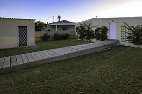 Sandy Feet Langebaan 8-sleeper