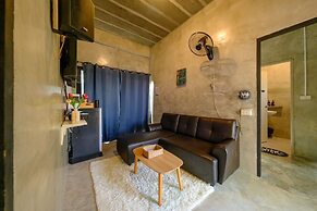 Rayong Pool Villa & Camping