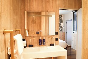 Les Vagues Hôtel & Spa