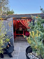 Brightham House Boutique Bed & Breakfast