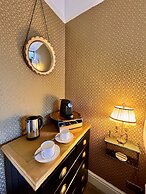 Brightham House Boutique Bed & Breakfast