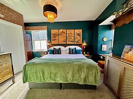 Brightham House Boutique Bed & Breakfast