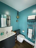 Brightham House Boutique Bed & Breakfast