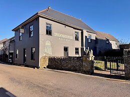 Brightham House Boutique Bed & Breakfast