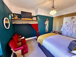 Brightham House Boutique Bed & Breakfast