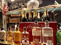 Brightham House Boutique Bed & Breakfast