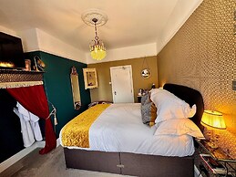 Brightham House Boutique Bed & Breakfast